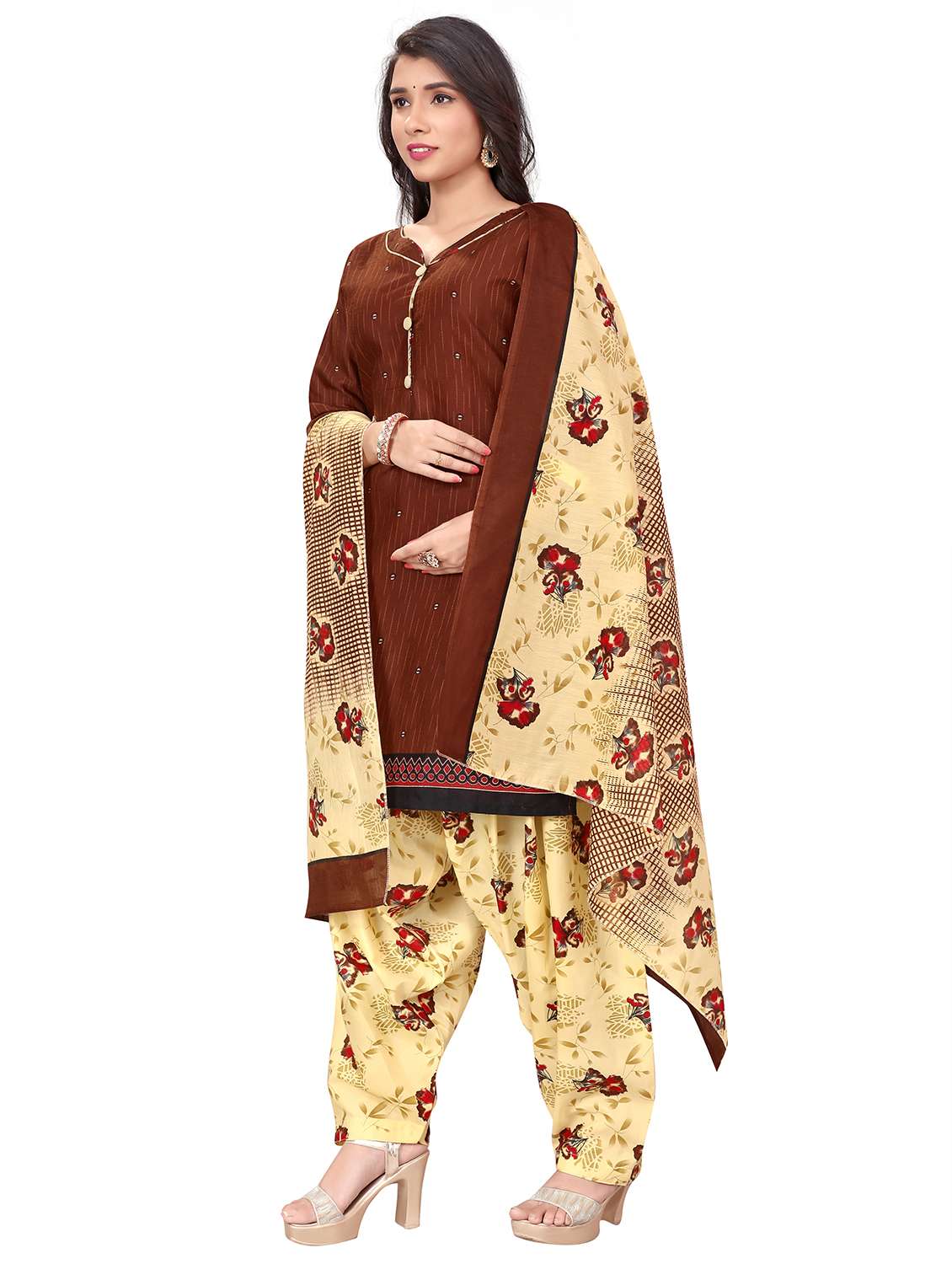women printed three quarter sleeve kurta salwar with dupatta set