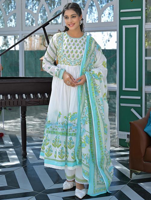 women white long sleeve kurta palazzo with dupatta set - 21963451 - Standard Image - 0