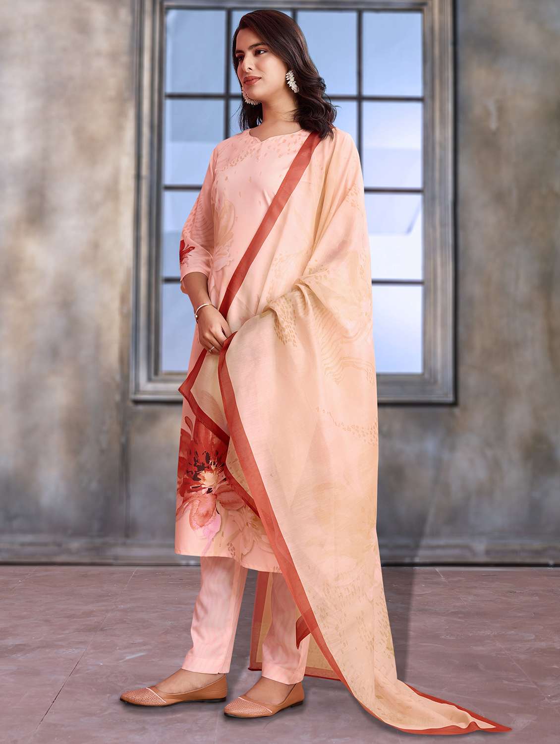 women three quarter sleeve kurta pant with dupatta set - 21963500 -  Standard Image - 3