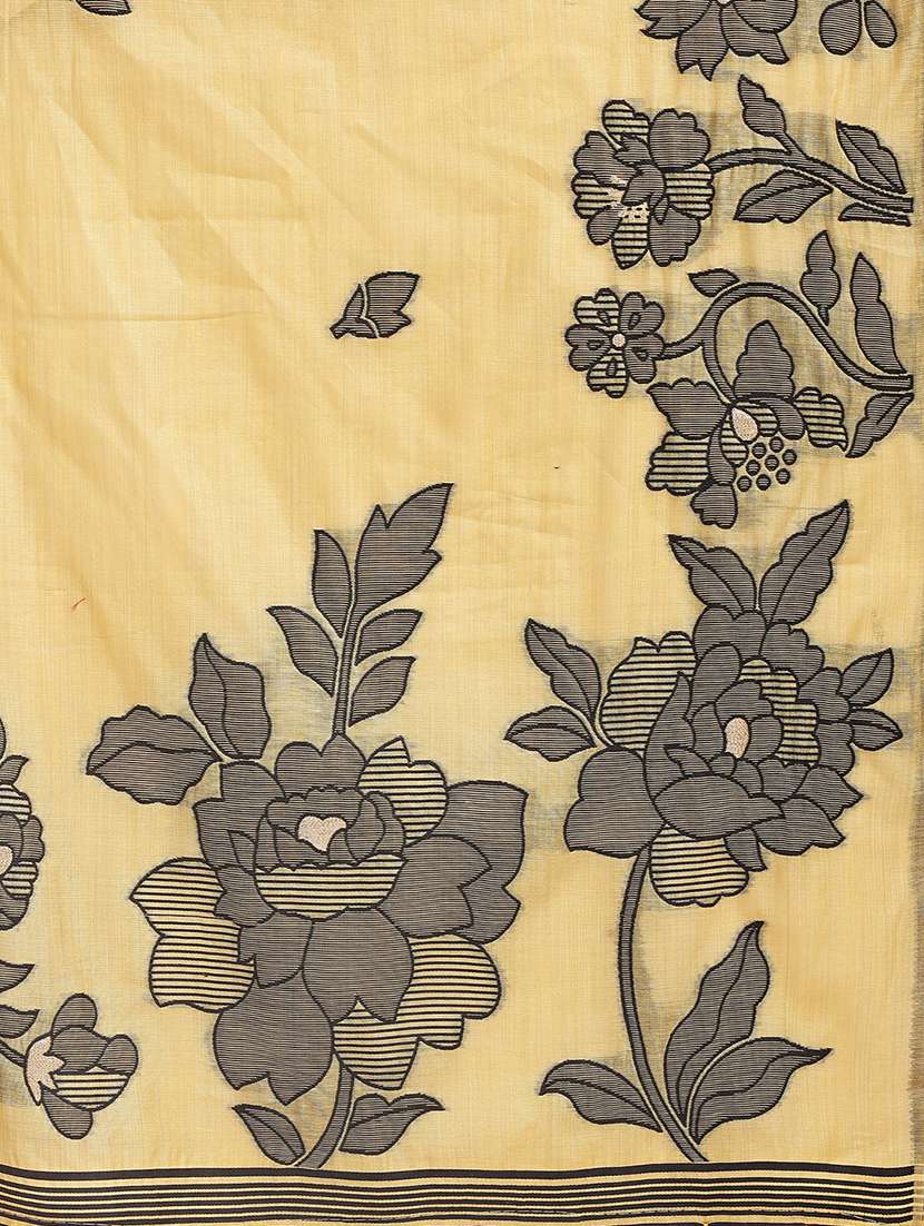 women floral bordered saree with blouse - 21964879 -  Standard Image - 5