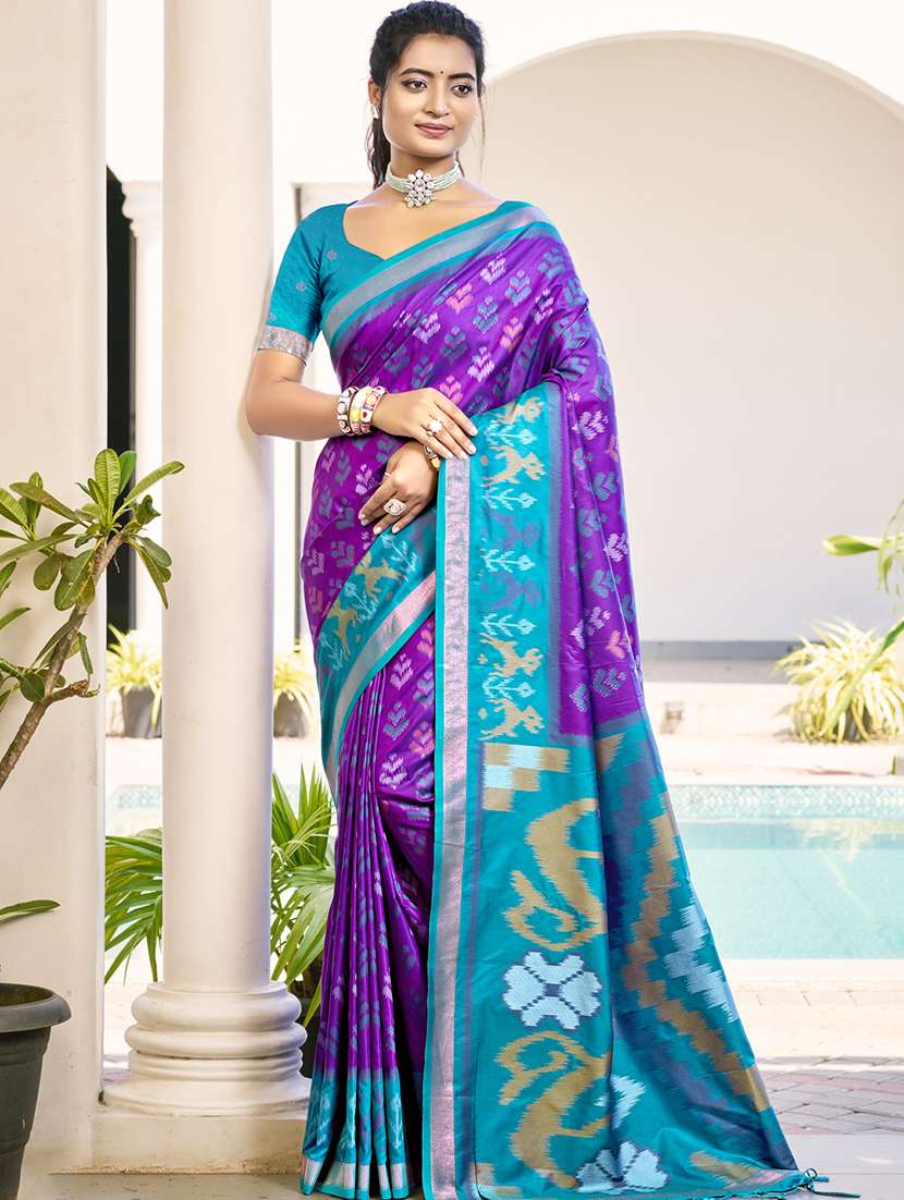women self design pochampalli saree with blouse