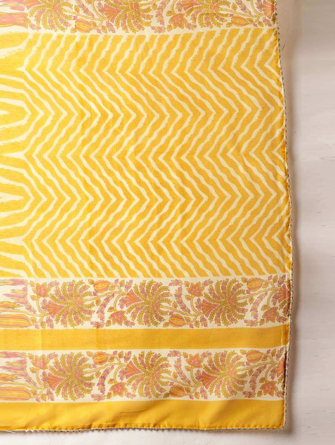 women printed kurta and pant with dupatta set - 21964920 -  Standard Image - 5