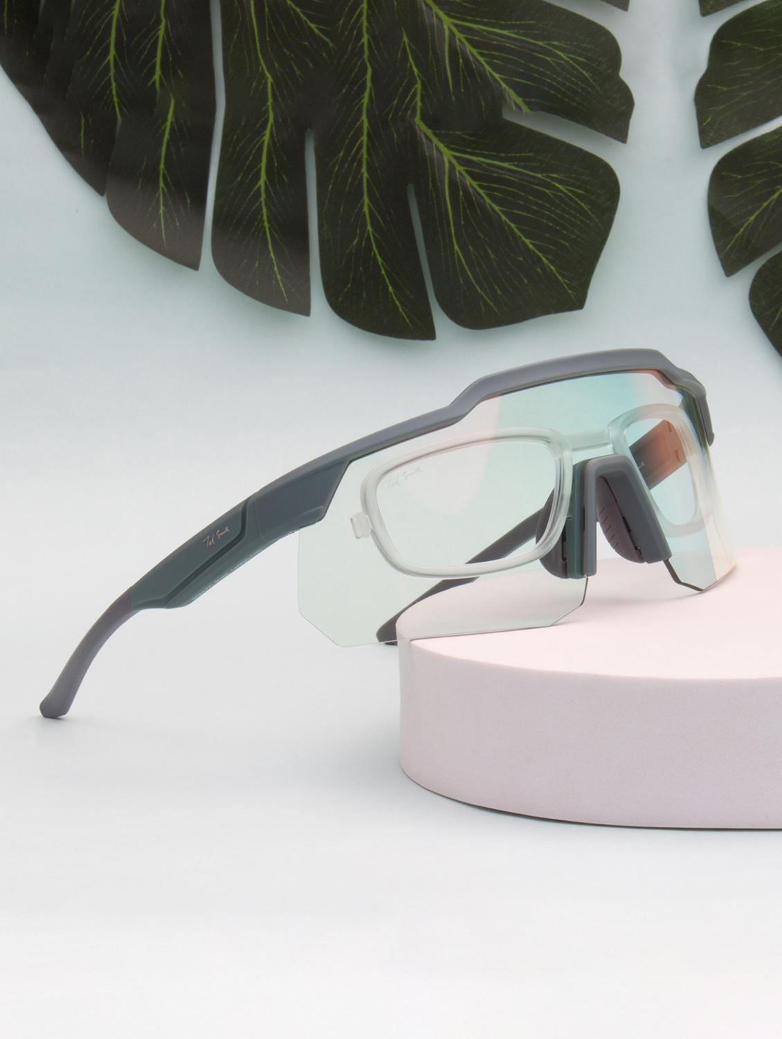 unisex sports shooting glasses with photochromic lens - 21964955 -  Zoom Image - 0
