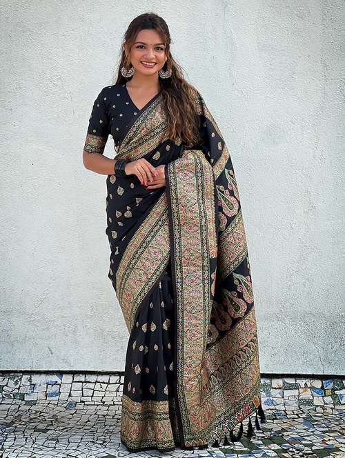 women self design banarasi saree with blouse - 21965066 -  Standard Image - 0