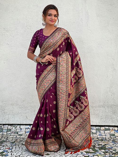 women self design banarasi saree with blouse - 21965070 -  Standard Image - 0