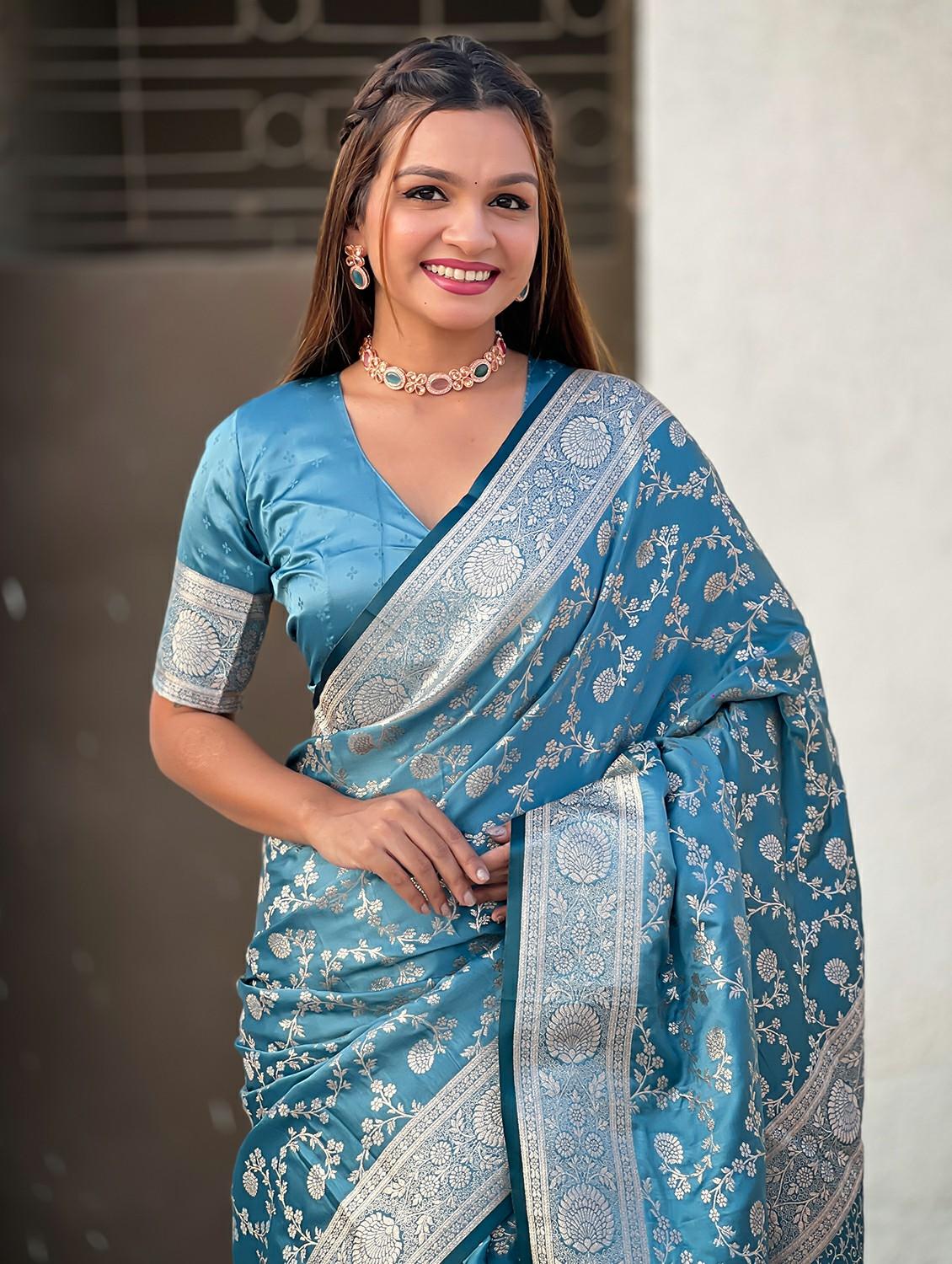 women self design banarasi saree with blouse - 21965101 - Standard Image - 3