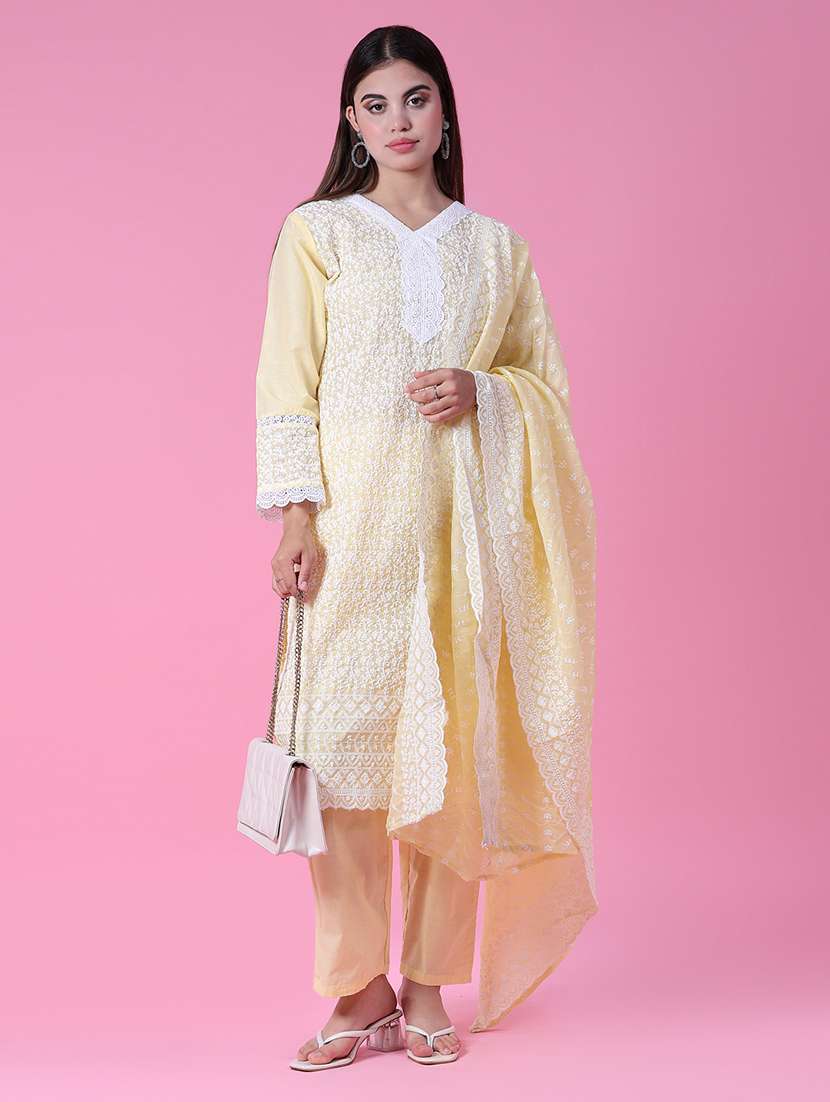 women three quarter sleeve kurta pant with dupatta set - 21965519 -  Zoom Image - 0
