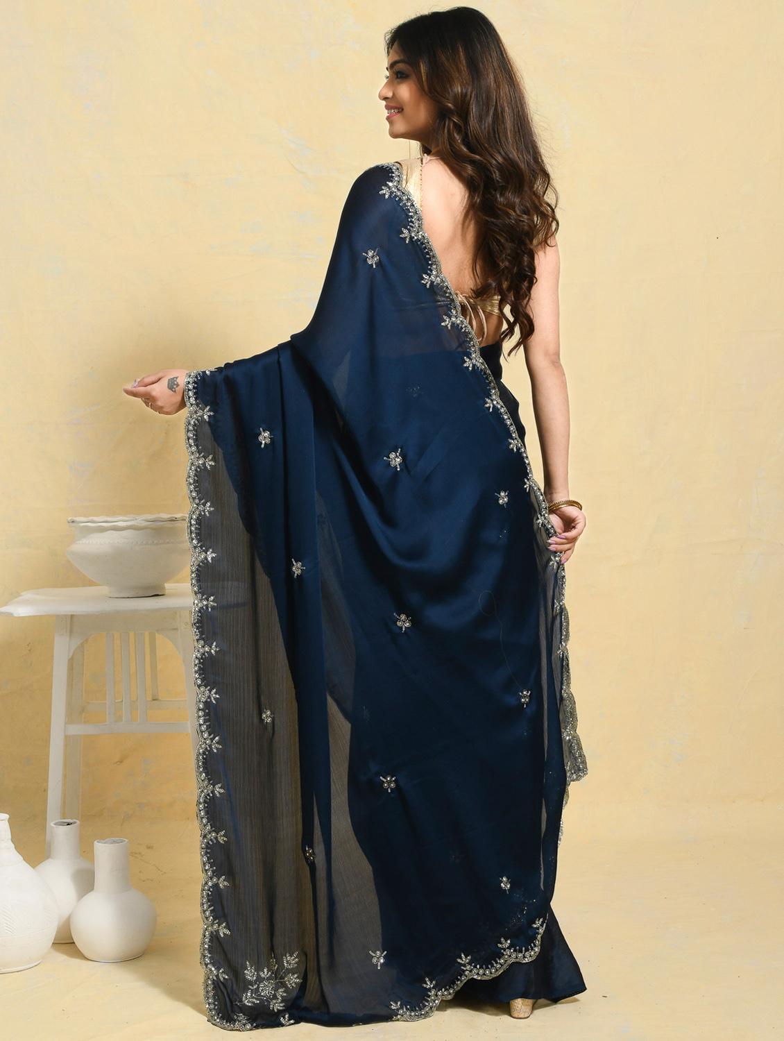 women solid with work embellished saree with blouse - 21965525 - Standard Image - 3