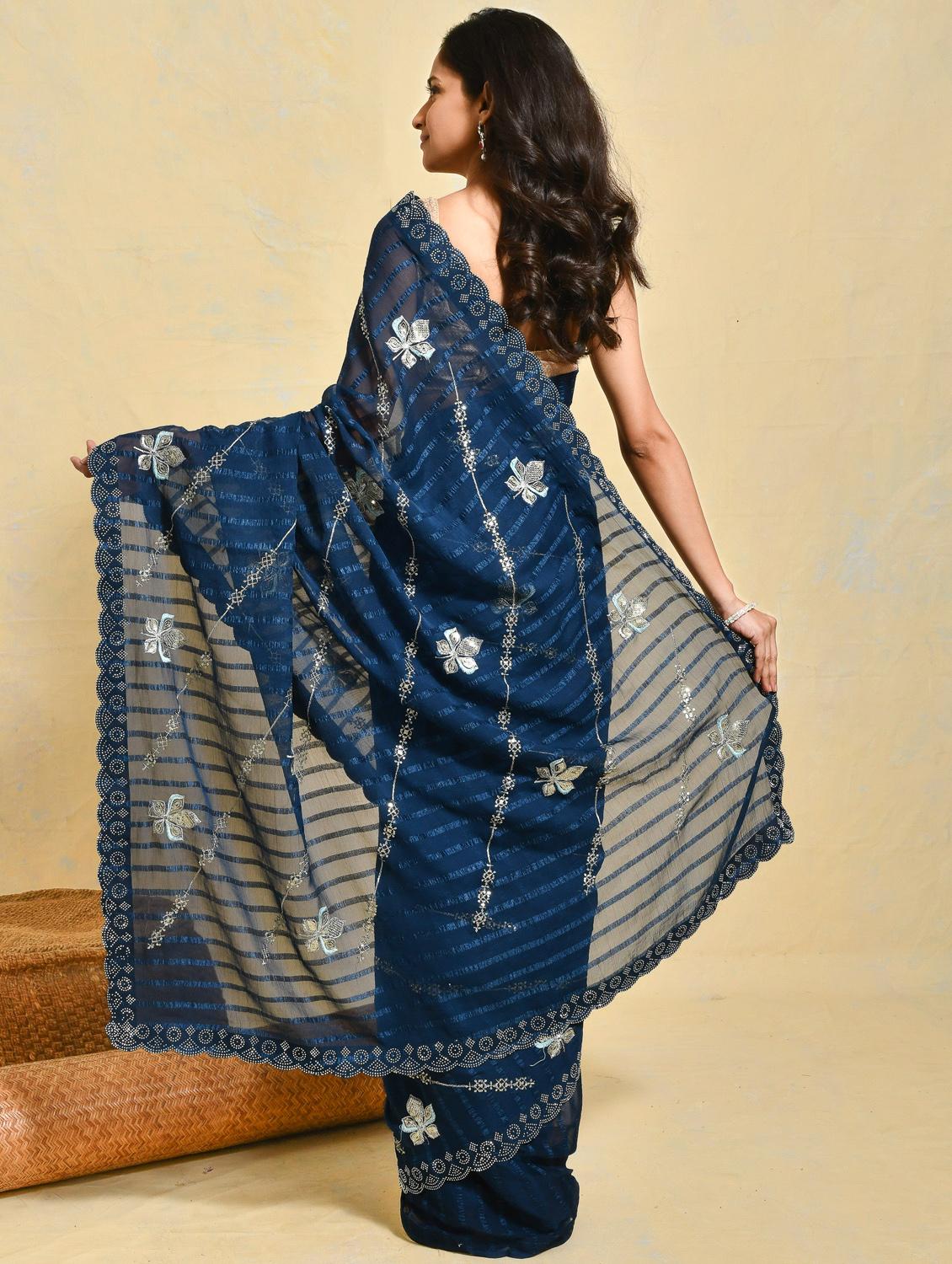 women striped embroidered saree with blouse - 21965550 - Standard Image - 3