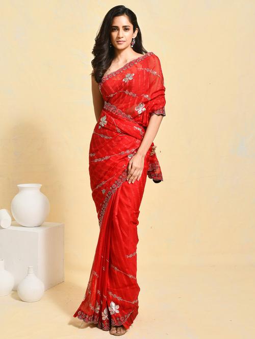 women striped embroidered saree with blouse - 21965565 - Standard Image - 0
