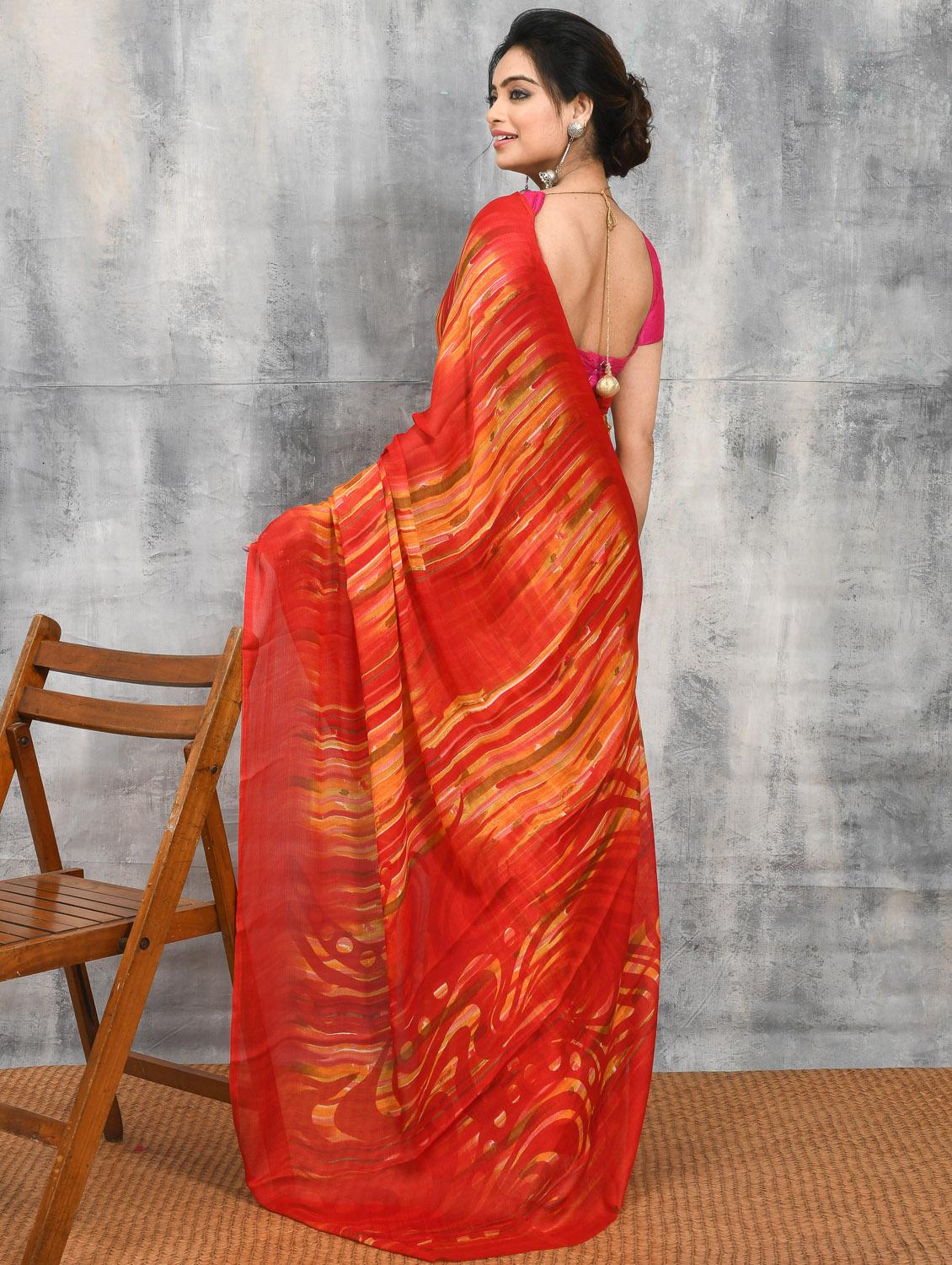 women printed casual wear saree with blouse - 21965589 - Standard Image - 3