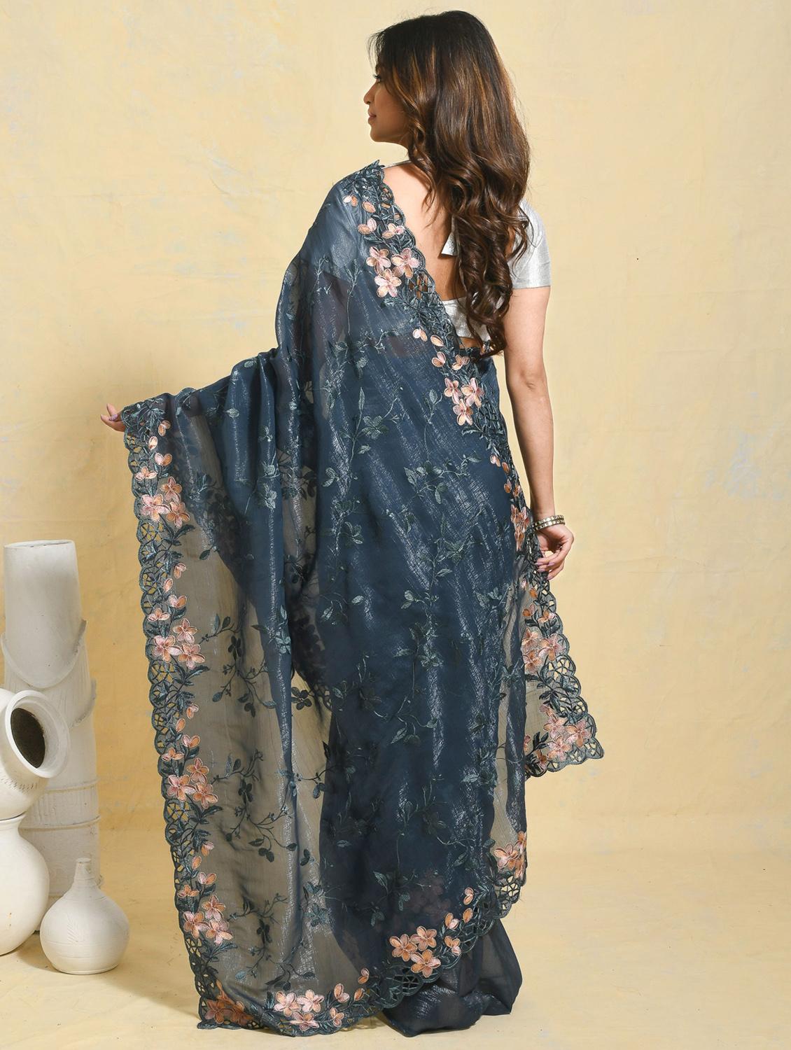 women solid with work embroidered saree with blouse - 21965630 - Standard Image - 3
