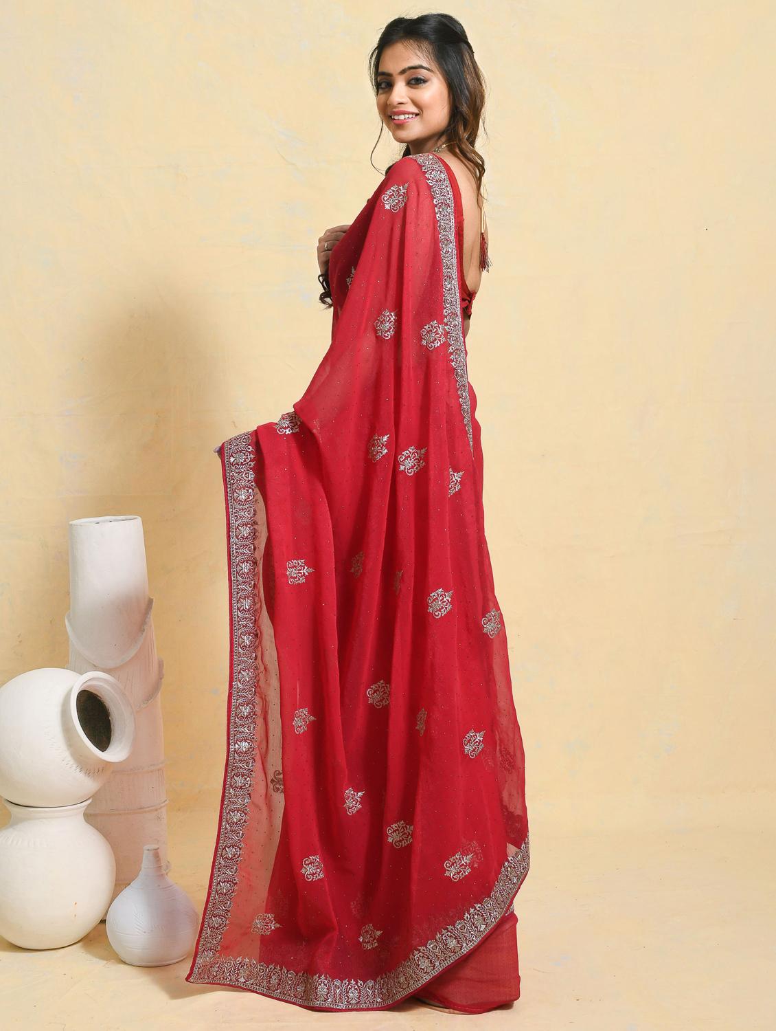 women solid with work embroidered saree with blouse - 21965640 - Standard Image - 3