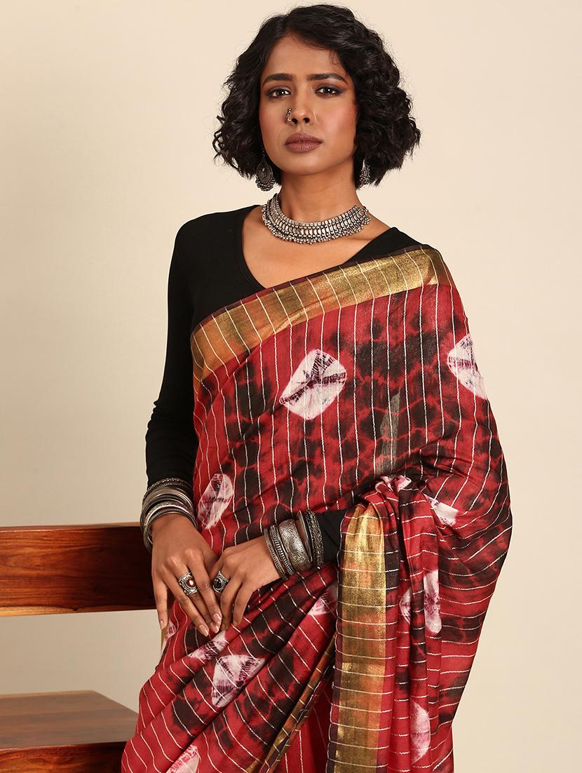 women bandhani printed saree with blouse - 21965655 - Standard Image - 3