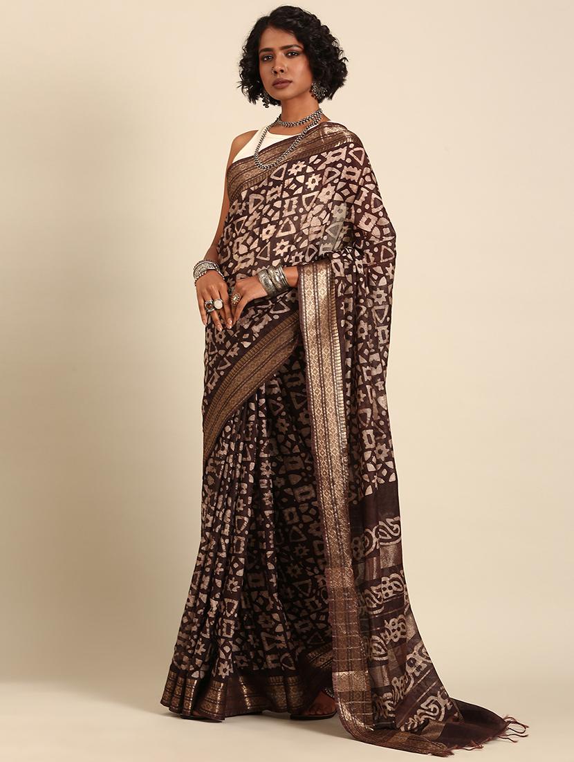 women printed casual wear saree with blouse - 21965675 -  Zoom Image - 0