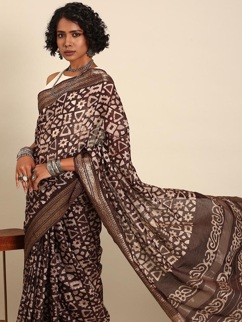 women printed casual wear saree with blouse - 21965675 - Standard Image - 3