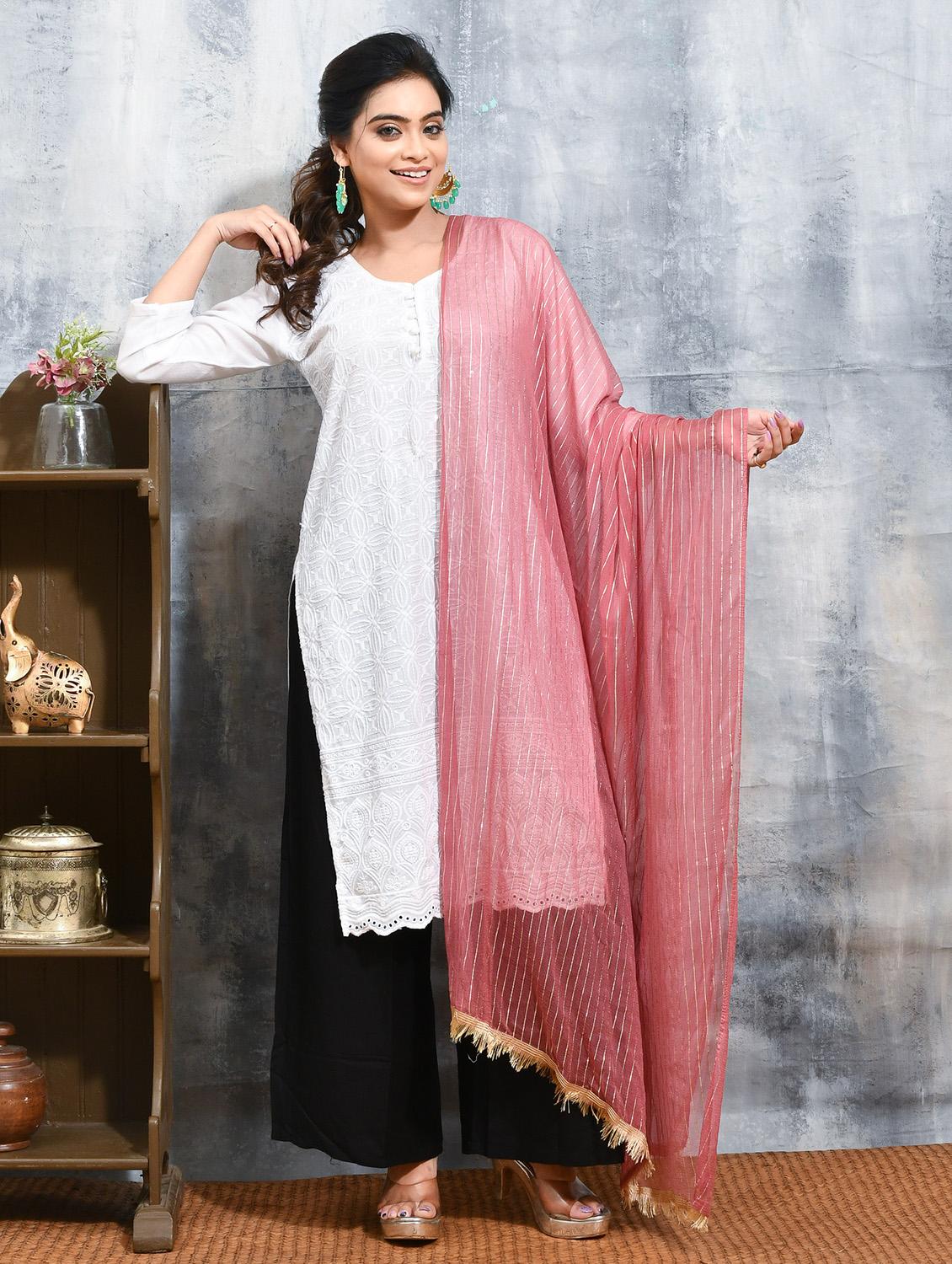 women pink striped dupatta - 21965787 -  Zoom Image - 0