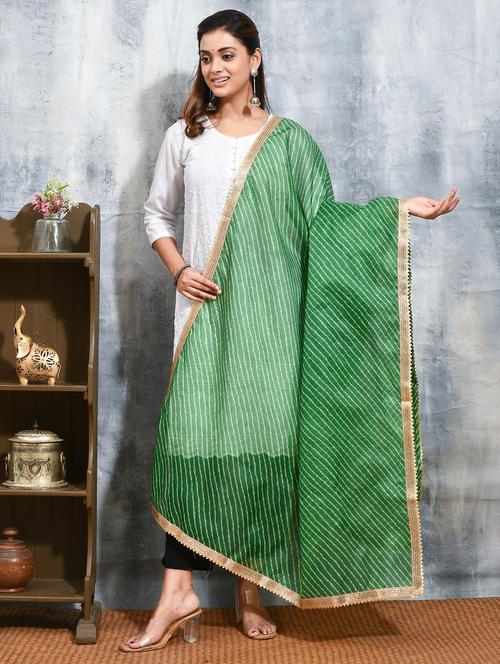 women green leheriya printed dupatta - 21965833 -  Standard Image - 0