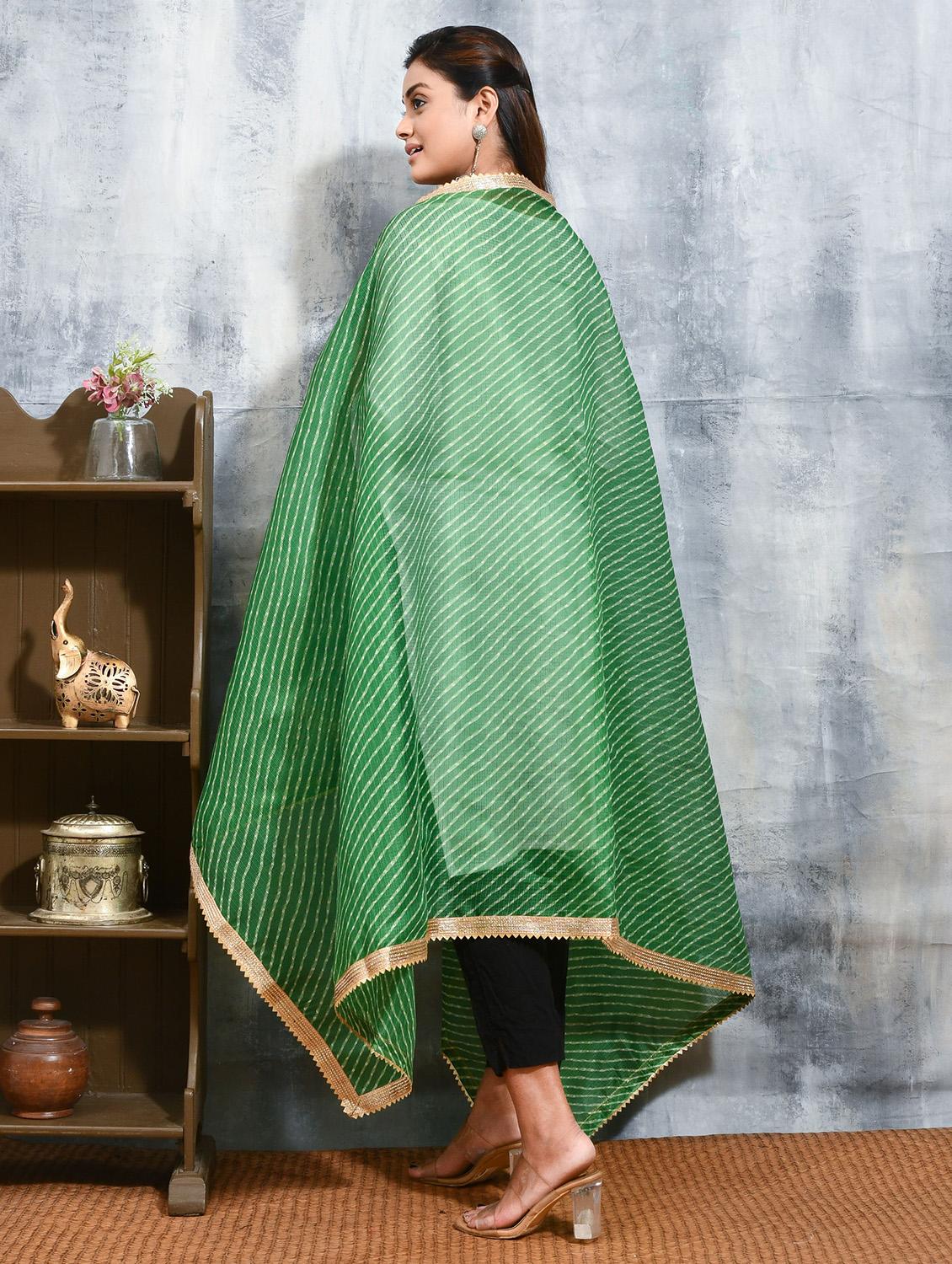 women green leheriya printed dupatta - 21965833 - Standard Image - 3