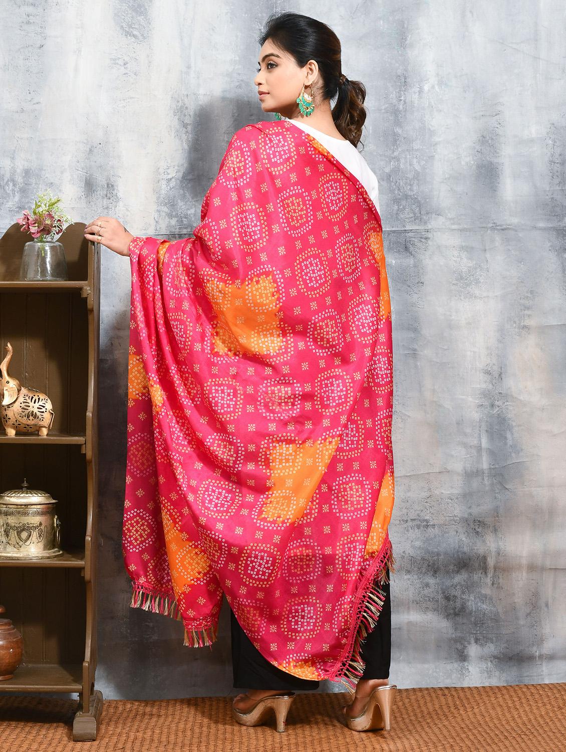women pink bandhani printed dupatta - 21965856 - Standard Image - 3