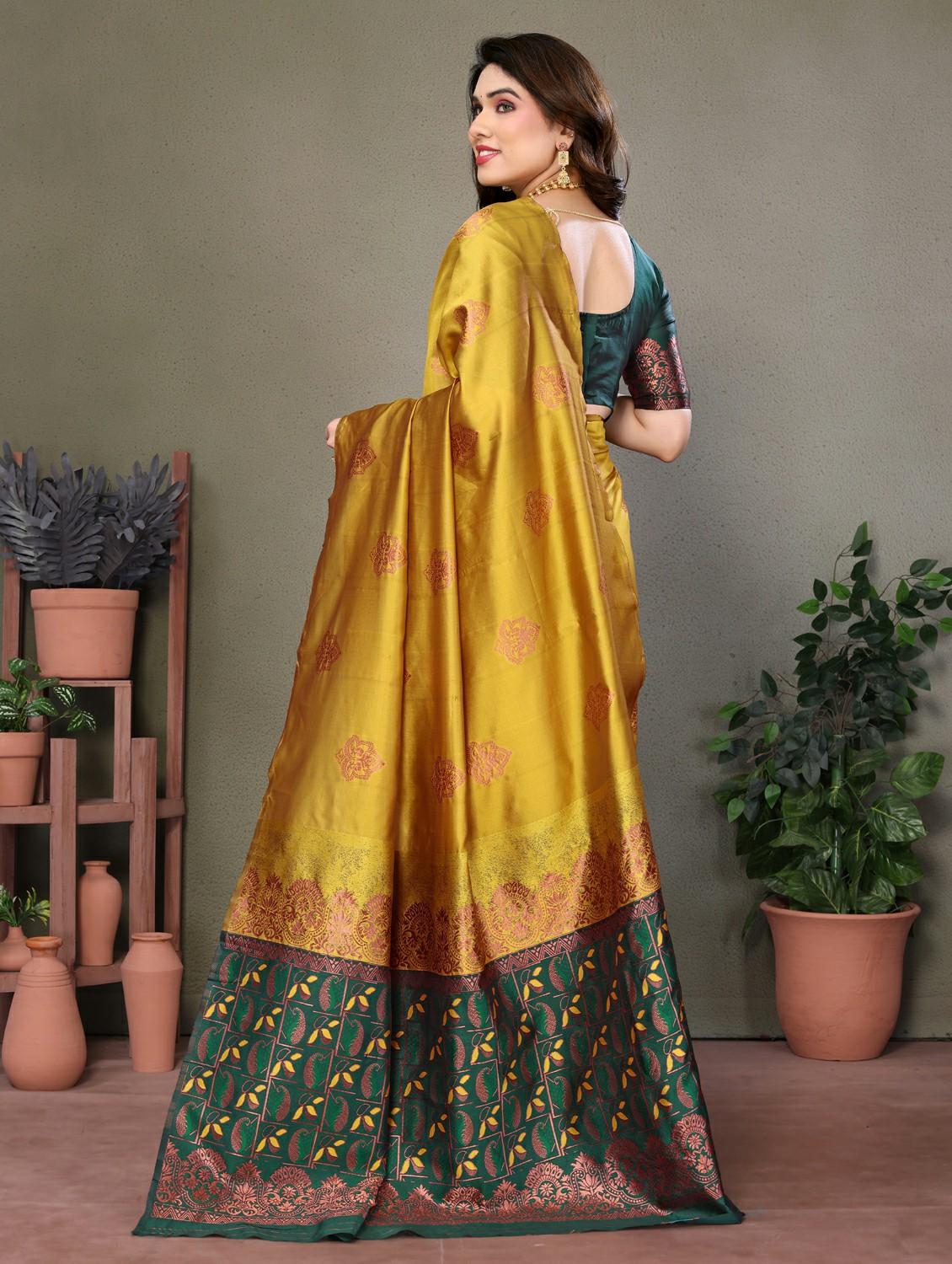 women self design banarasi saree with blouse - 21965868 - Standard Image - 5