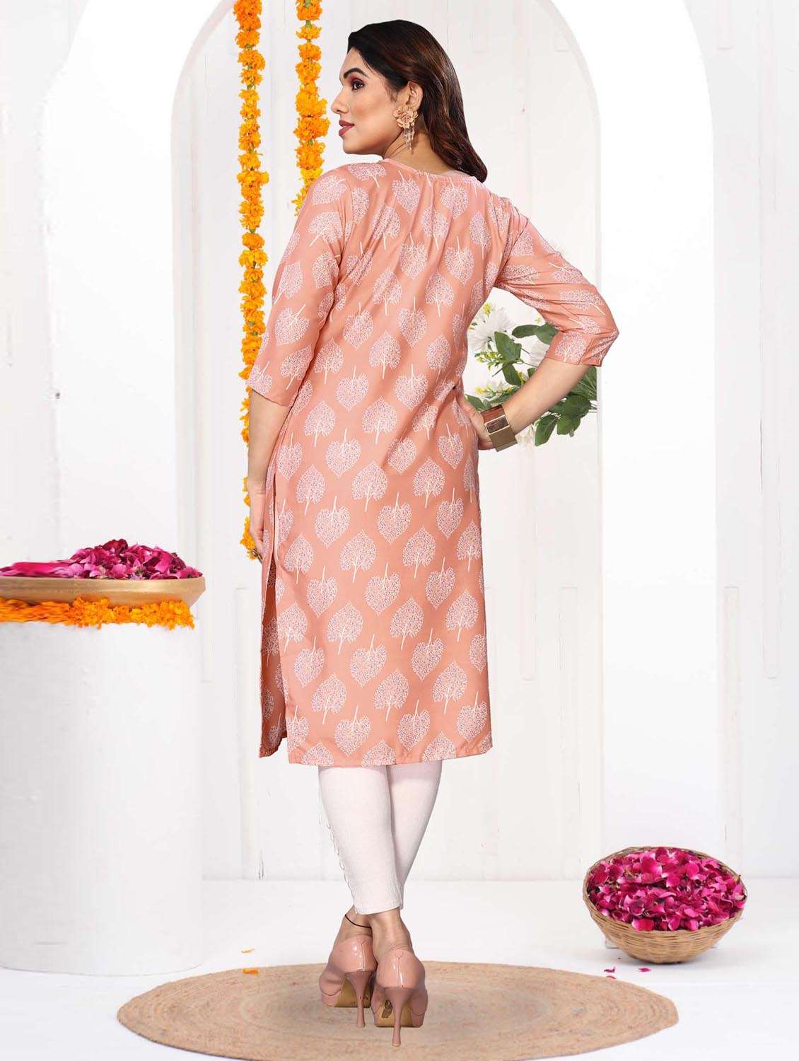 women printed three quarter sleeve straight kurta - 21965883 -  Standard Image - 3