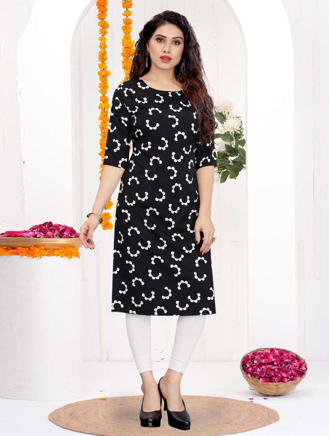 women printed three quarter sleeve straight kurta