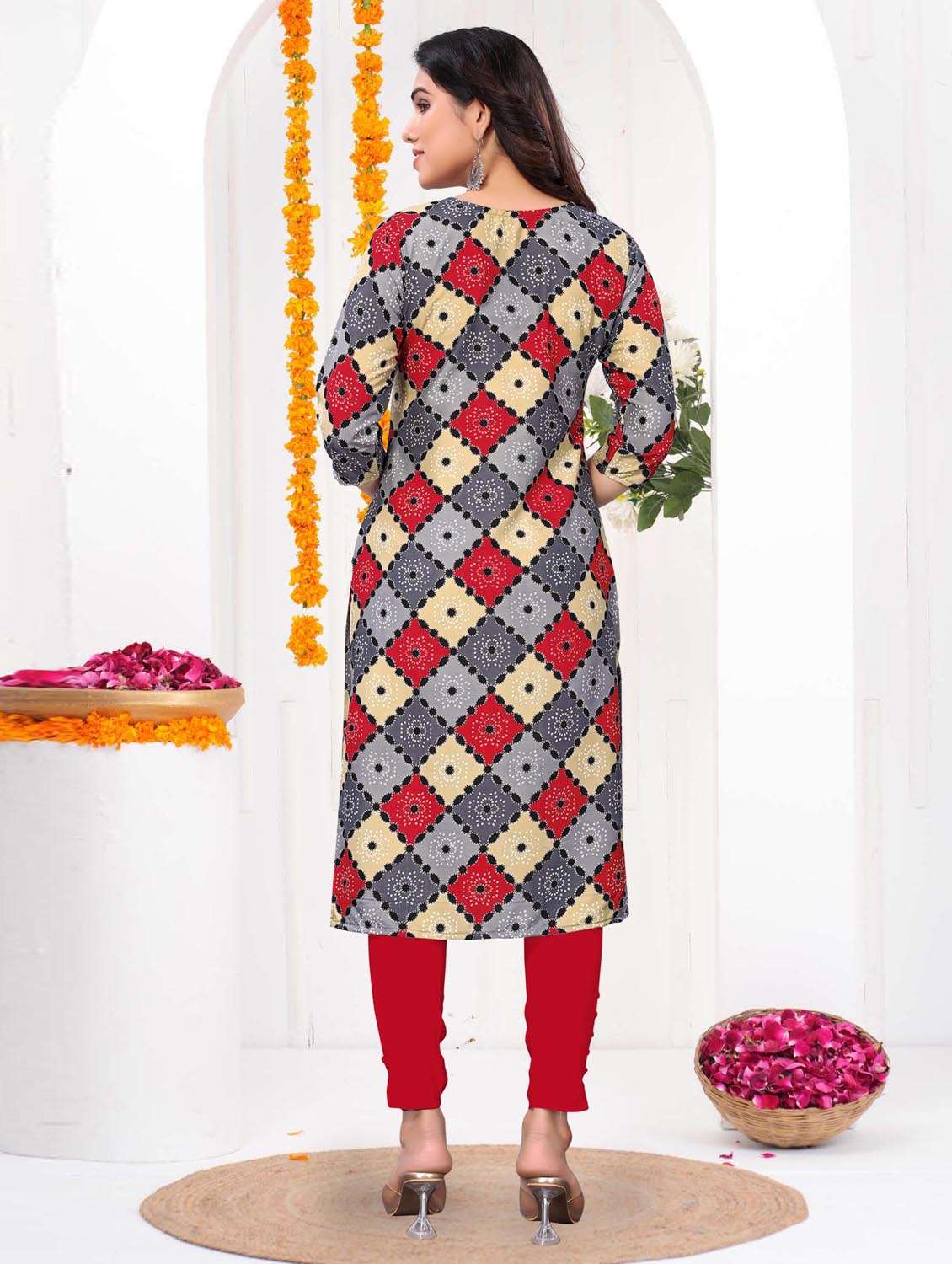 women printed three quarter sleeve straight kurta - 21965901 -  Standard Image - 3