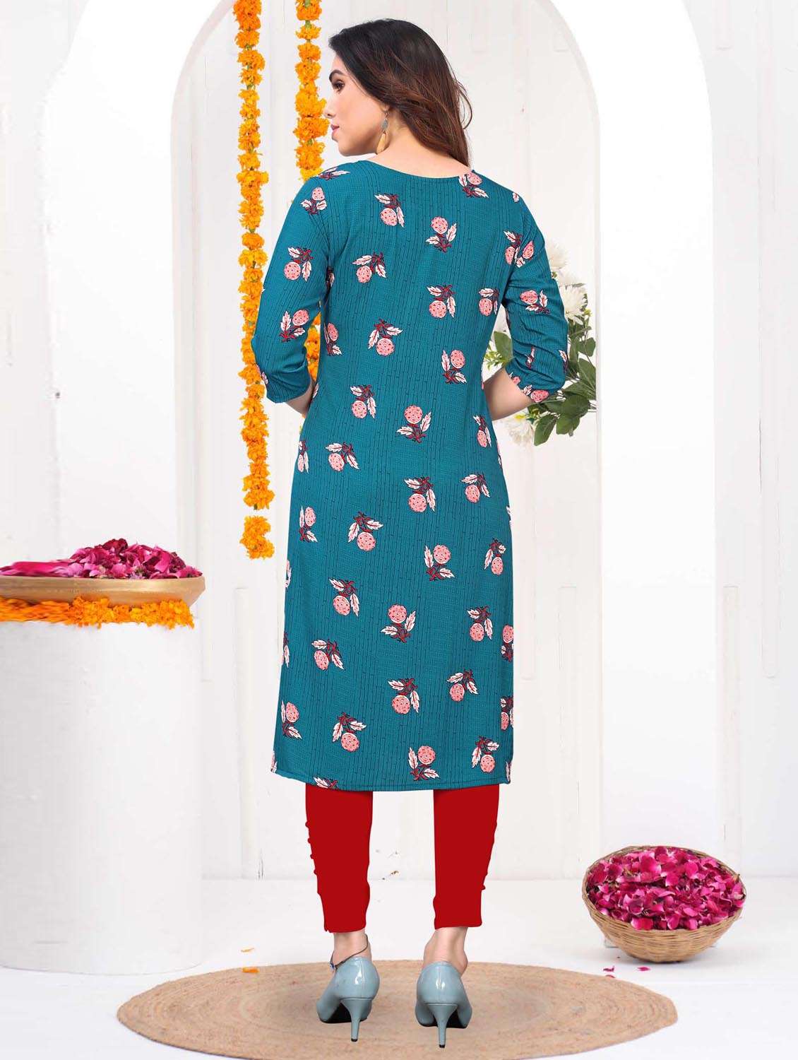 women printed three quarter sleeve straight kurta - 21965906 -  Standard Image - 3