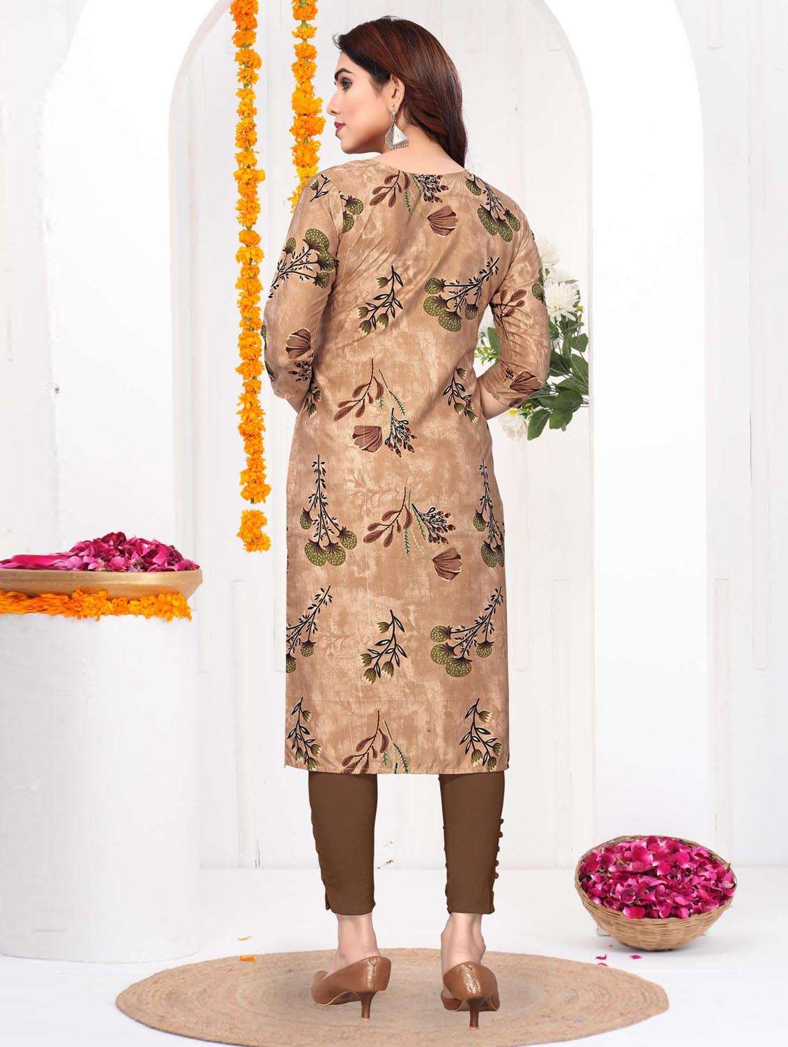 women printed three quarter sleeve straight kurta - 21965914 -  Standard Image - 3