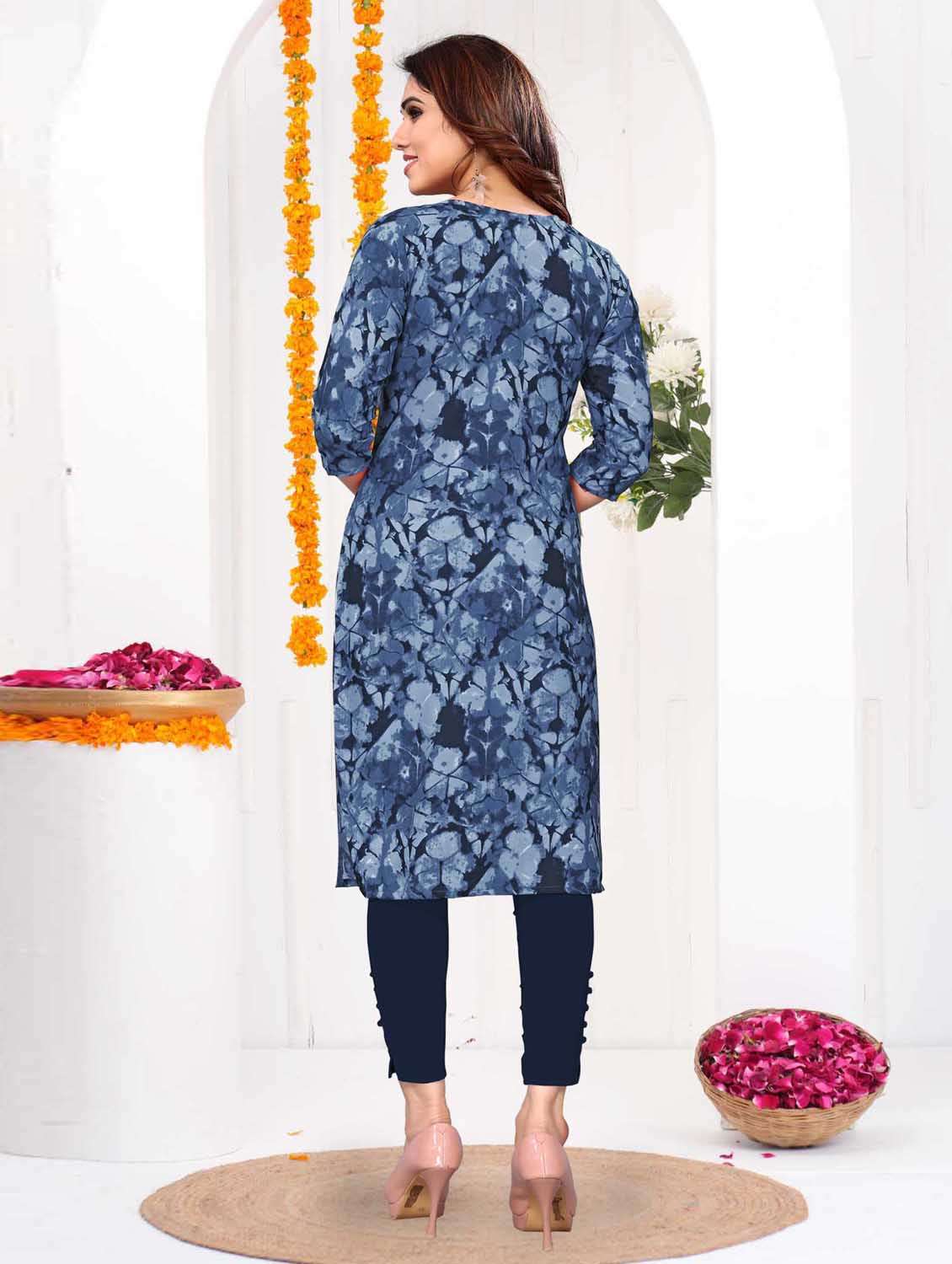 women printed three quarter sleeve straight kurta - 21965949 -  Standard Image - 3