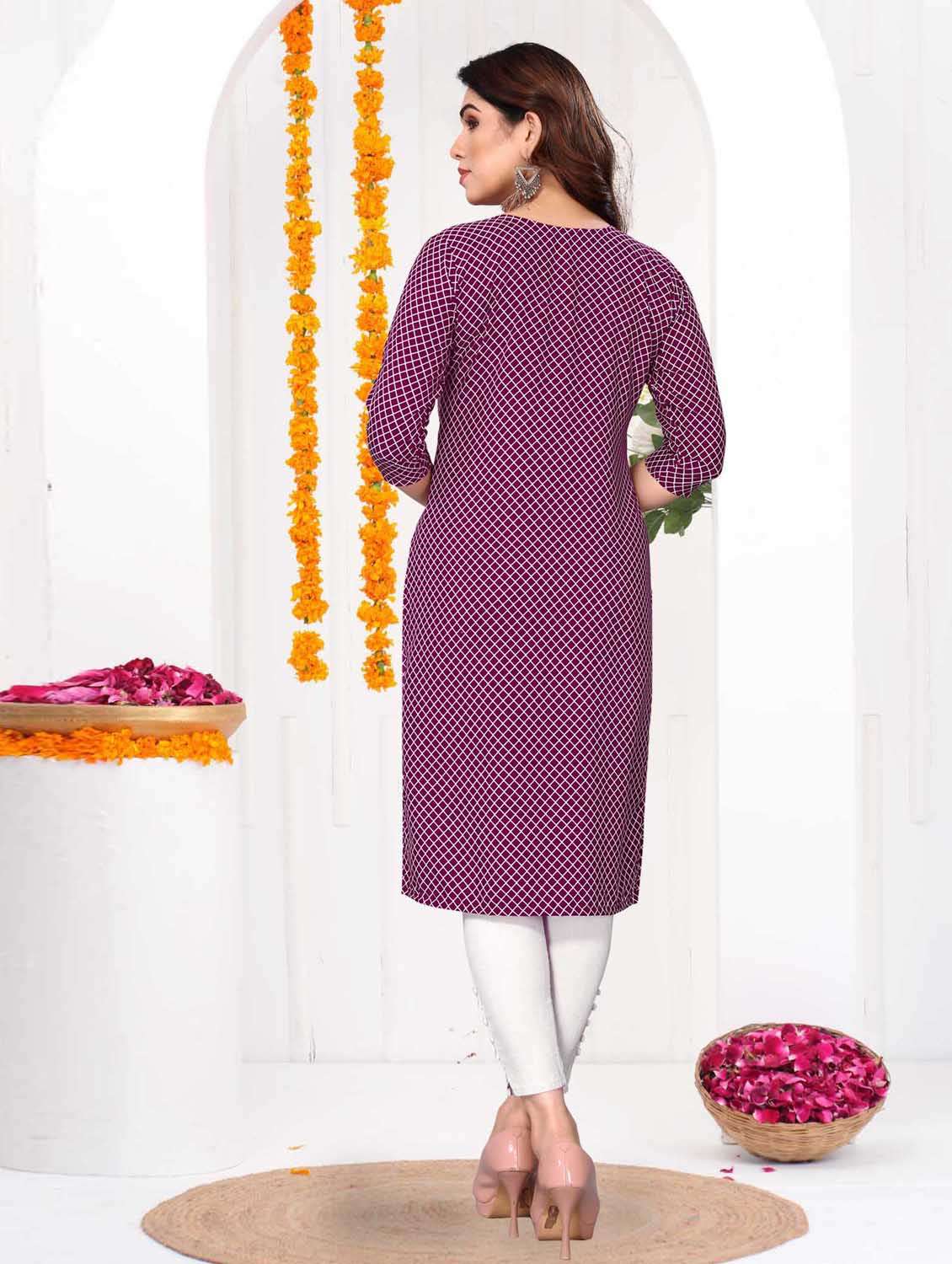 women checkered three quarter sleeve straight kurta - 21965953 -  Standard Image - 3