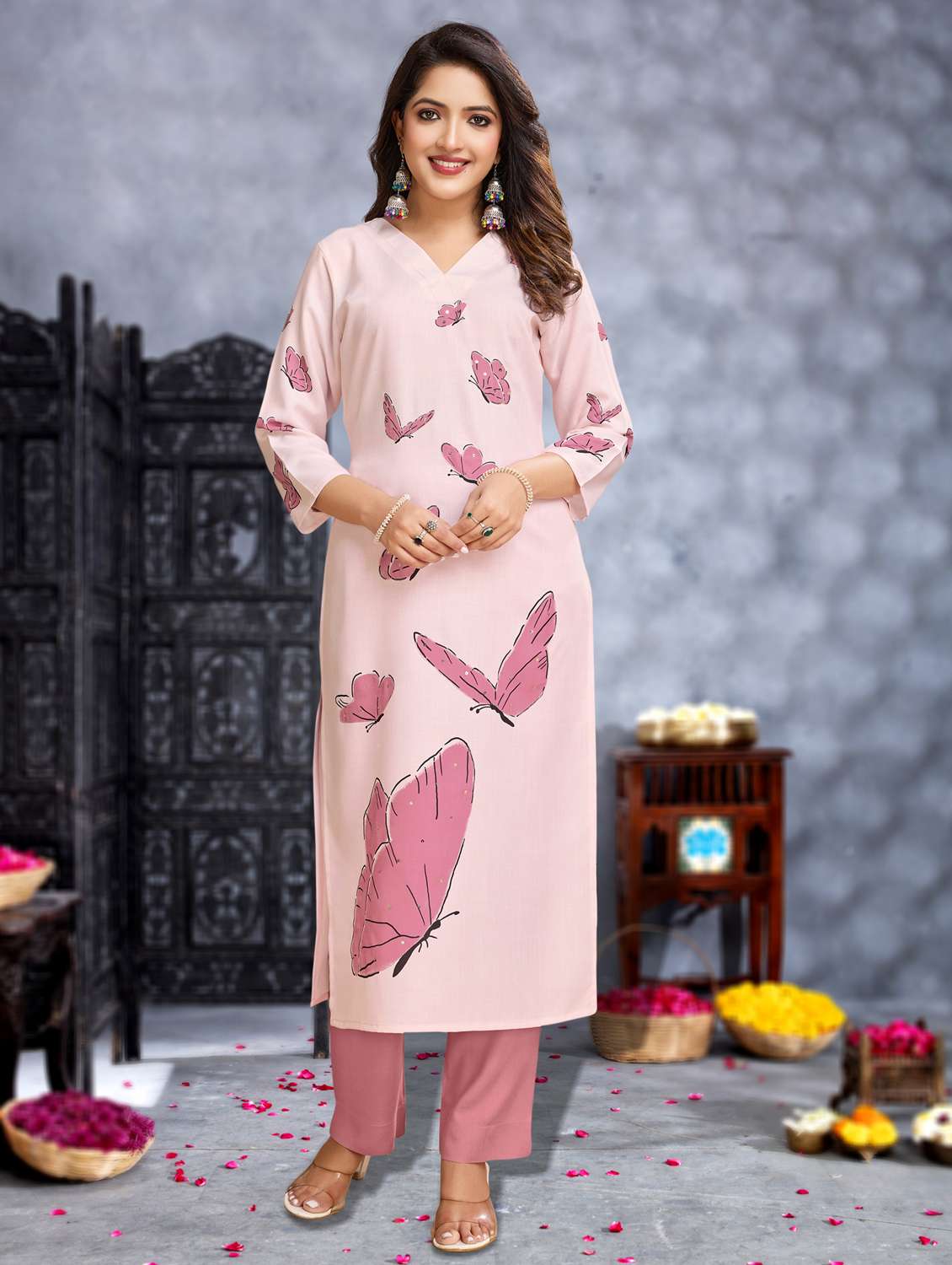 women three quarter sleeve kurta pant set
