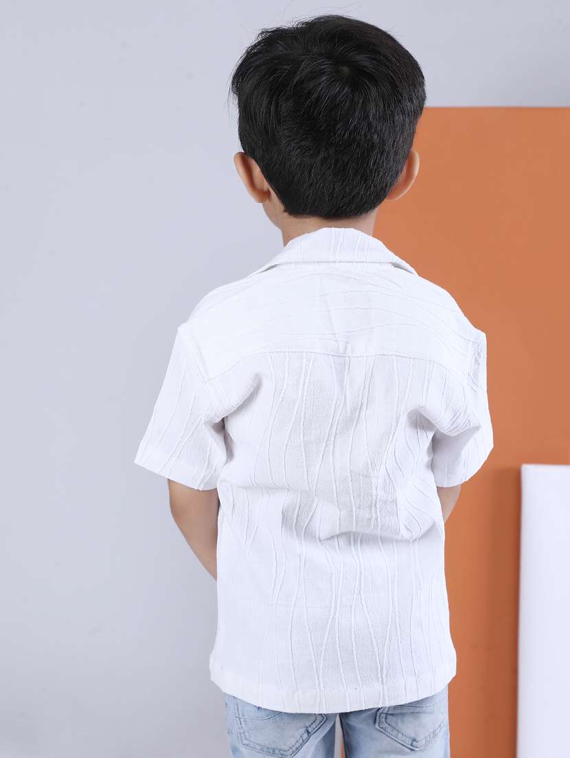 white cotton textured fabric shirt collar shirt - 21966103 - Standard Image - 3