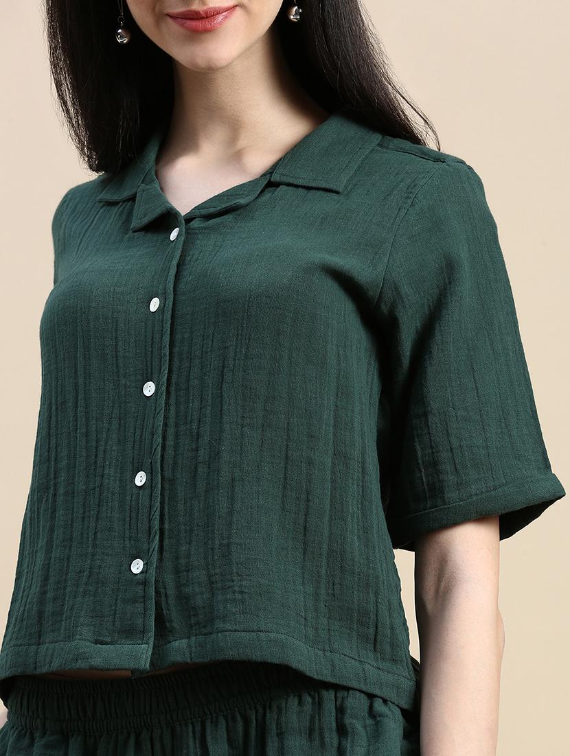 women solid cuban collared short sleeve crop shirt - 21966170 - Standard Image - 5