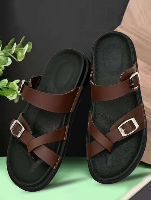 men solid toe separator sandal - 21966216 -  Standard Image - 0