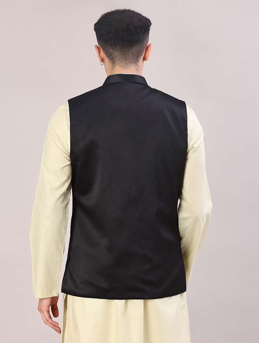 men solid mandarin neck regular fit nehru jacket - 21966342 -  Standard Image - 3