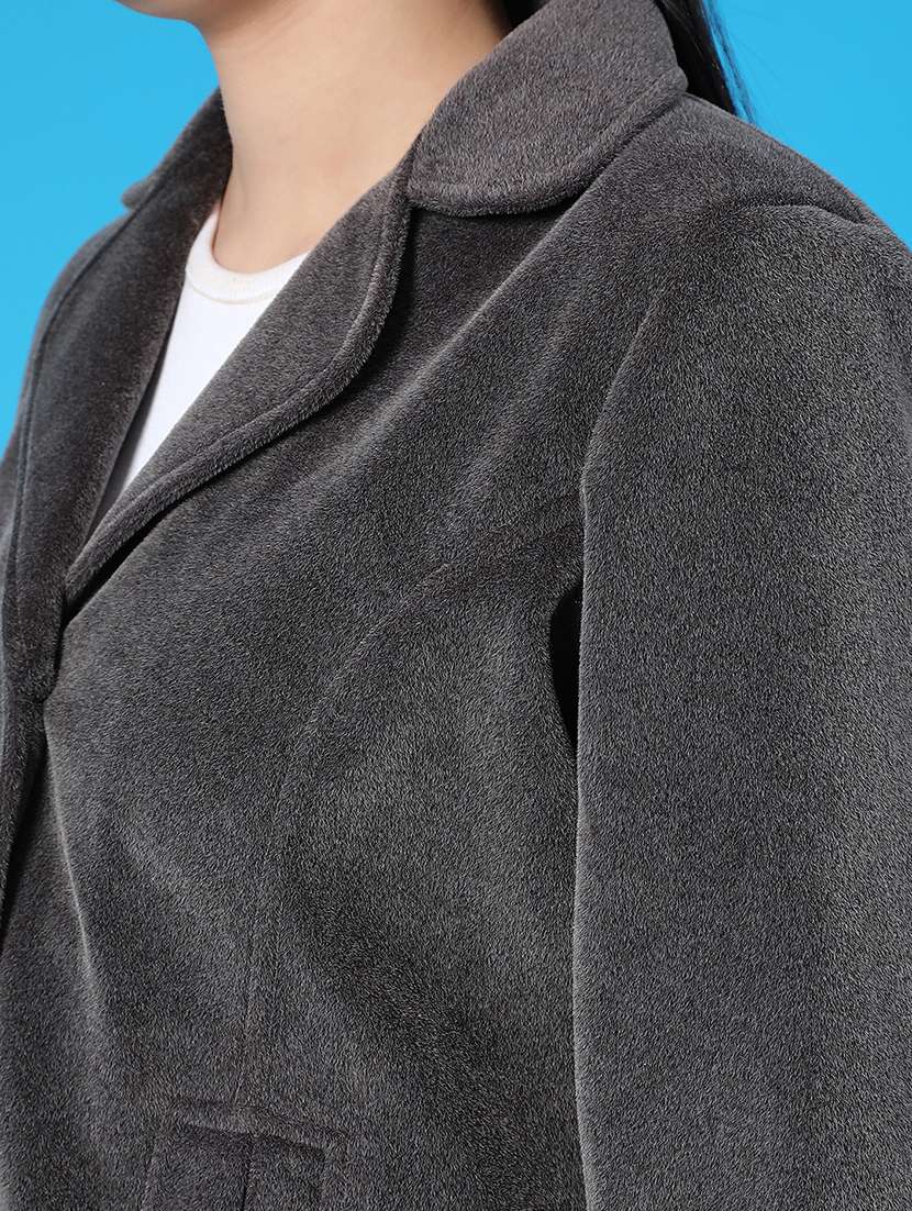 women solid lapel collar regular coat - 21966372 -  Standard Image - 5