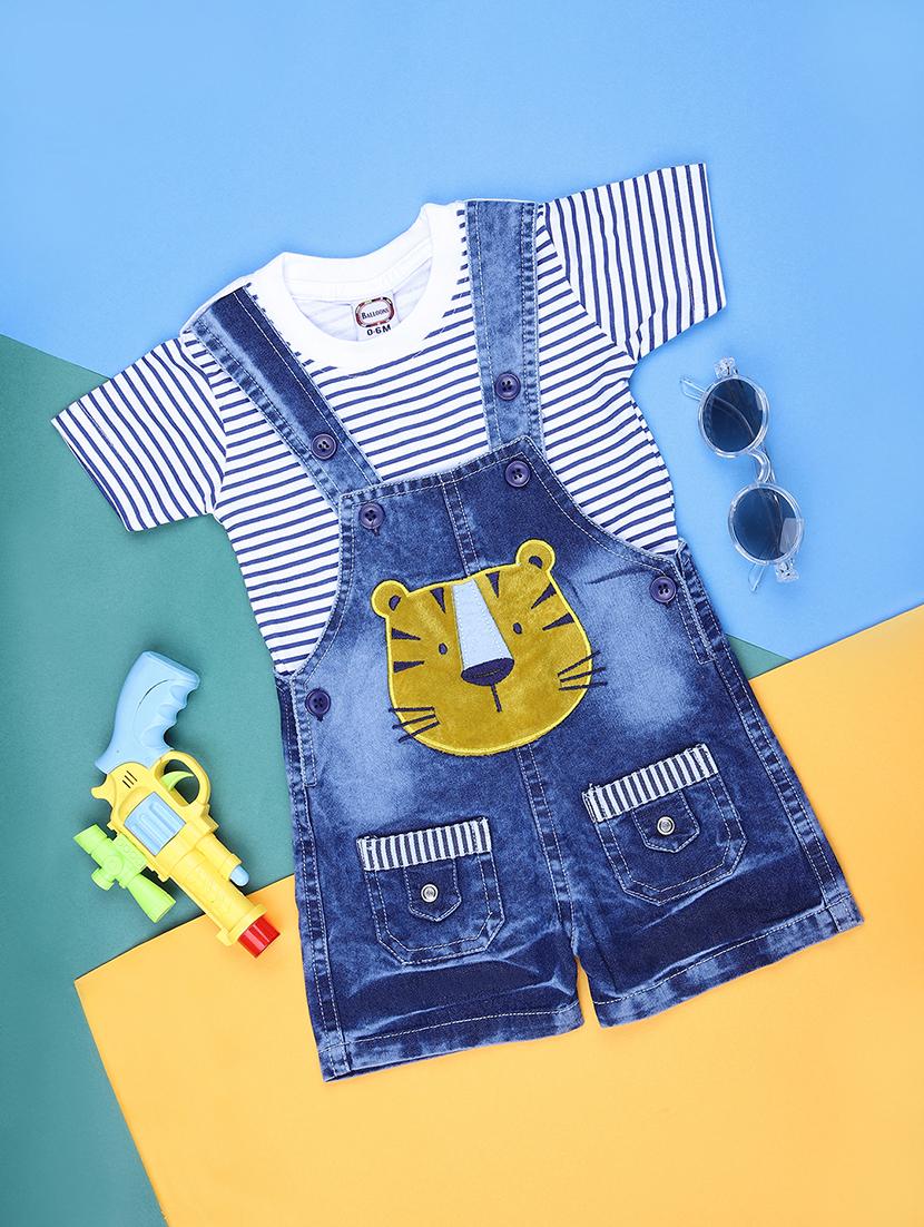 kids printed t-shirt with denim dungree set - 21966373 - Zoom Image - 0