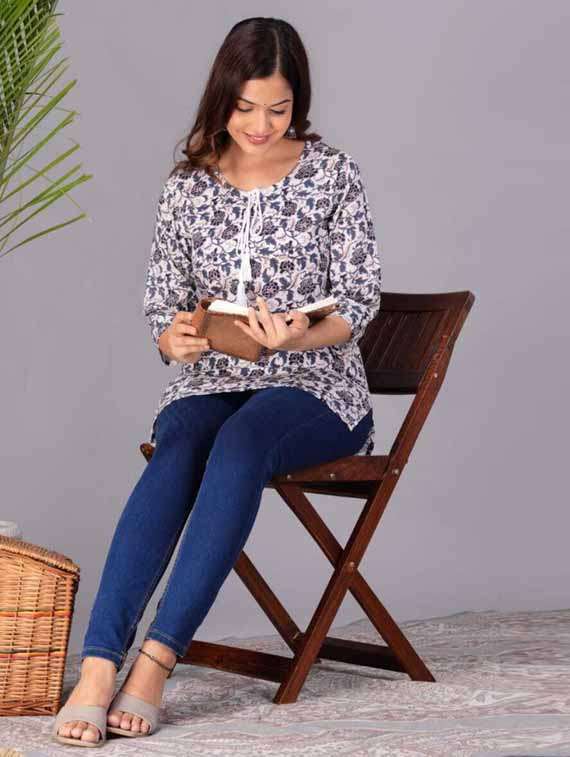 women three quarter sleeve straight kurti - 21966640 -  Standard Image - 3