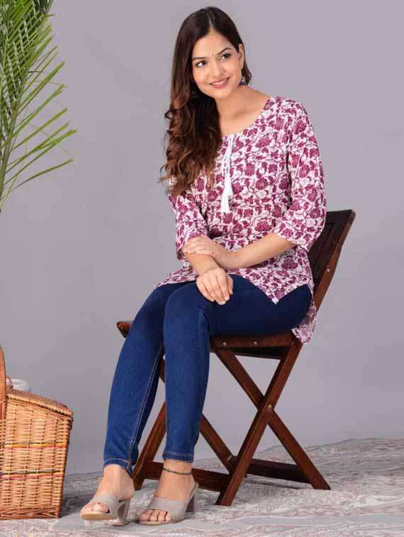 women three quarter sleeve straight kurti - 21966642 - Standard Image - 3