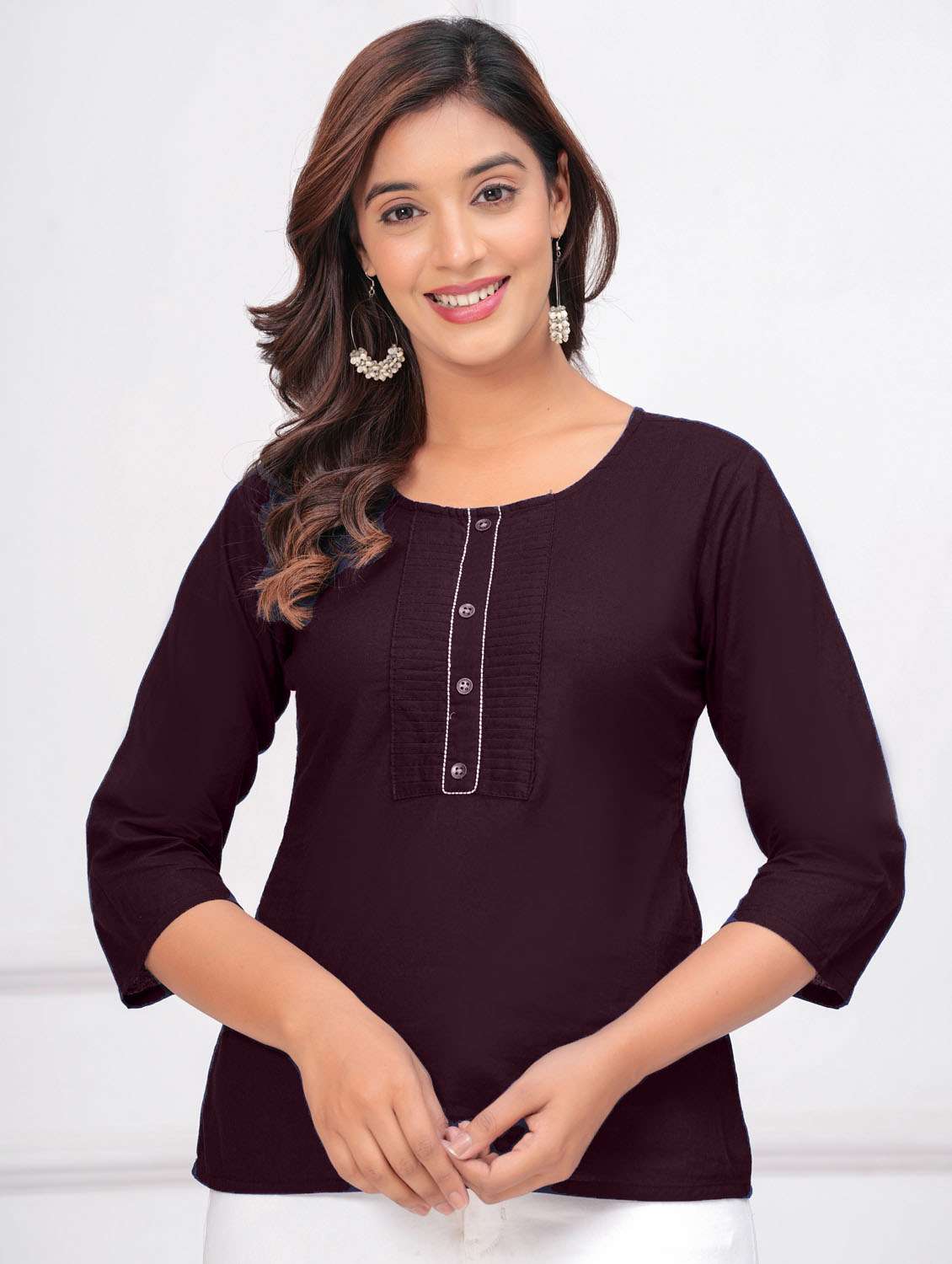 women three quarter sleeve straight kurti