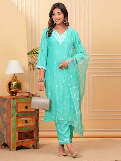 women three quarter sleeve kurta pant with dupatta set - 21966709 - Standard Image - 0