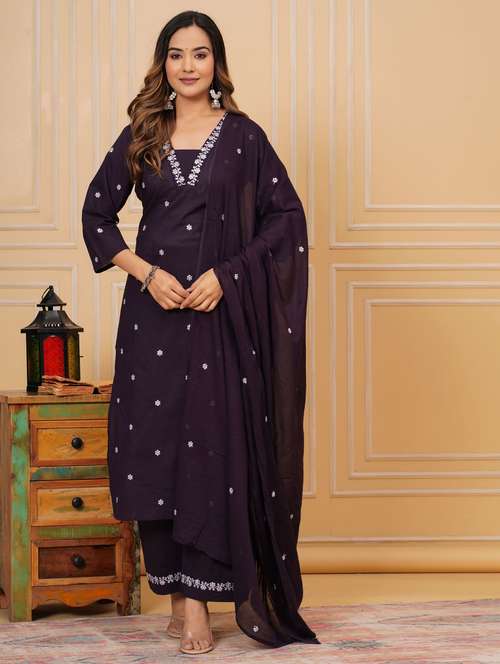 women three quarter sleeve kurta pant with dupatta set - 21966745 - Standard Image - 0