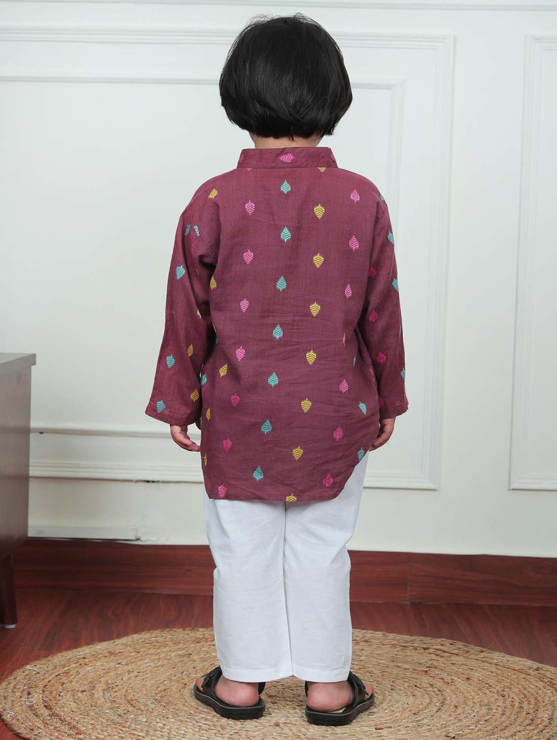 boys self design mandarin neck kurta - 21966774 - Standard Image - 3