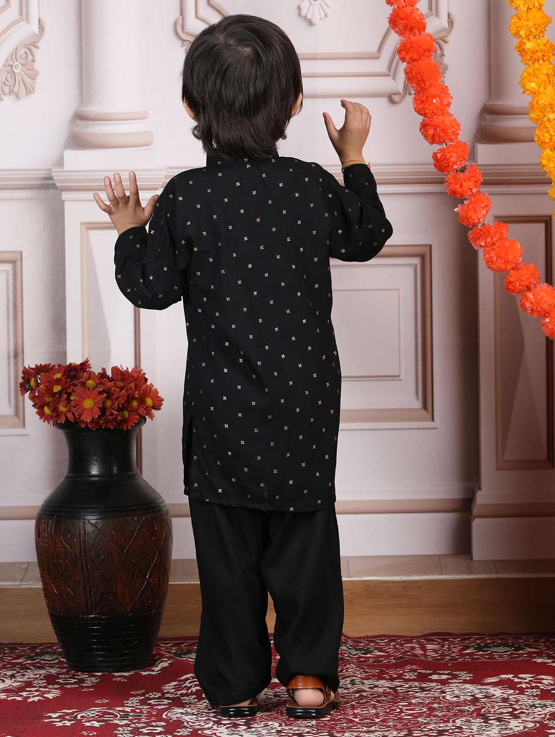 boys printed mandarin neck kurta salwar set - 21966778 -  Standard Image - 3