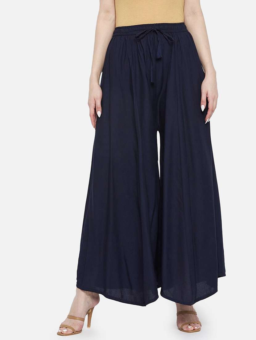 women solid mid rise flared palazzo