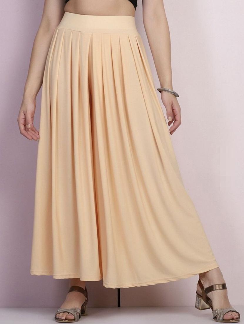 women solid mid rise flared palazzo