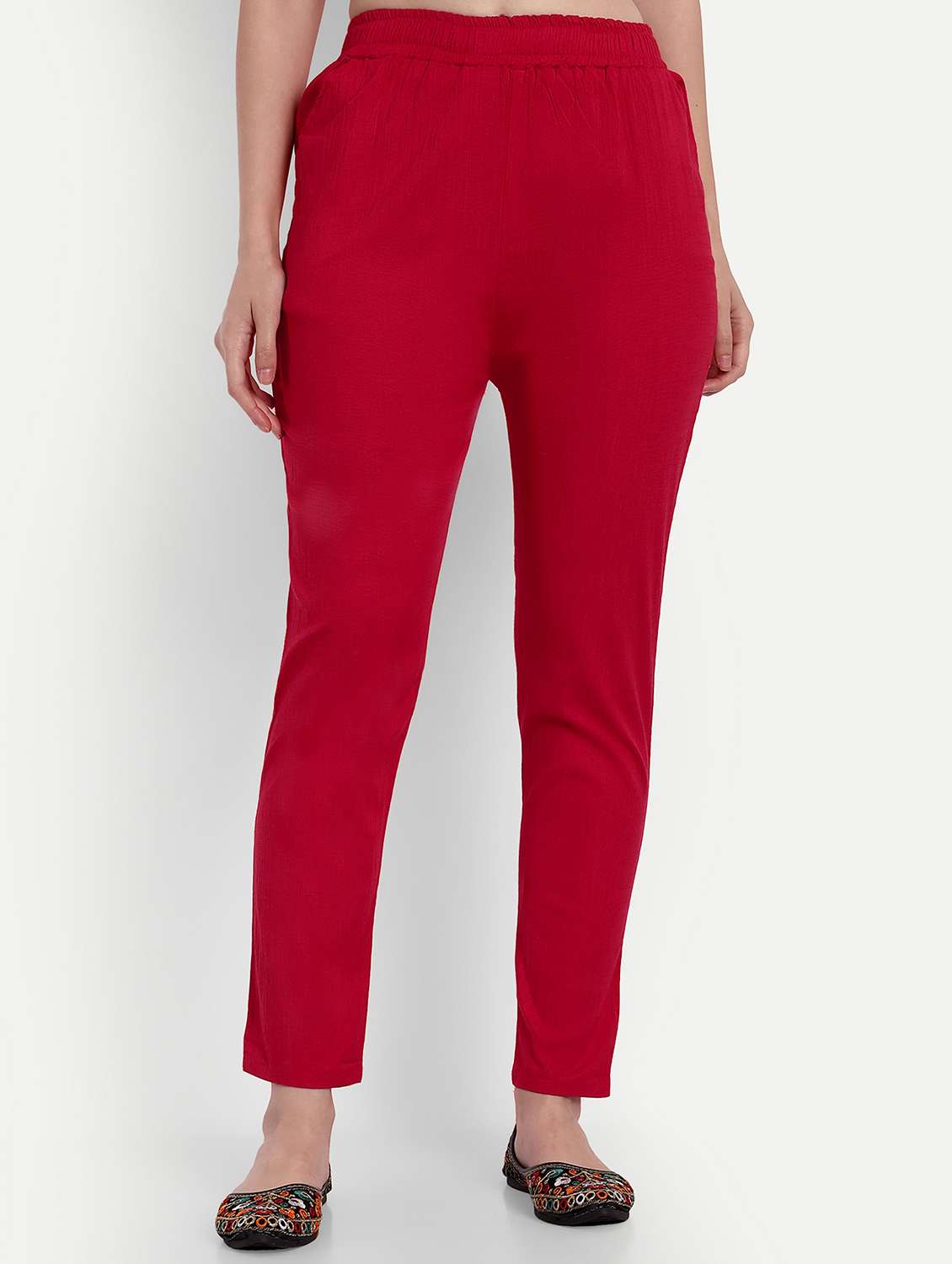women solid slim fit tapered pant  - 21967070 -  Zoom Image - 0