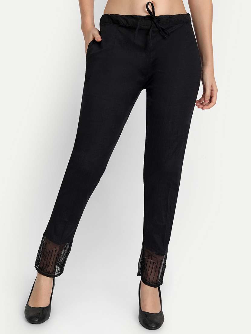 women solid regular fit tapered pant 